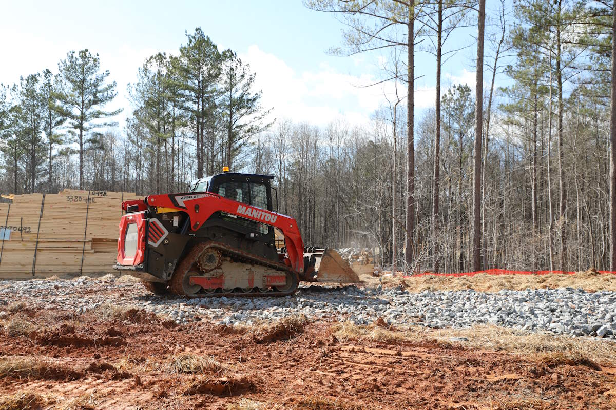 chargeuse compacte MANITOU