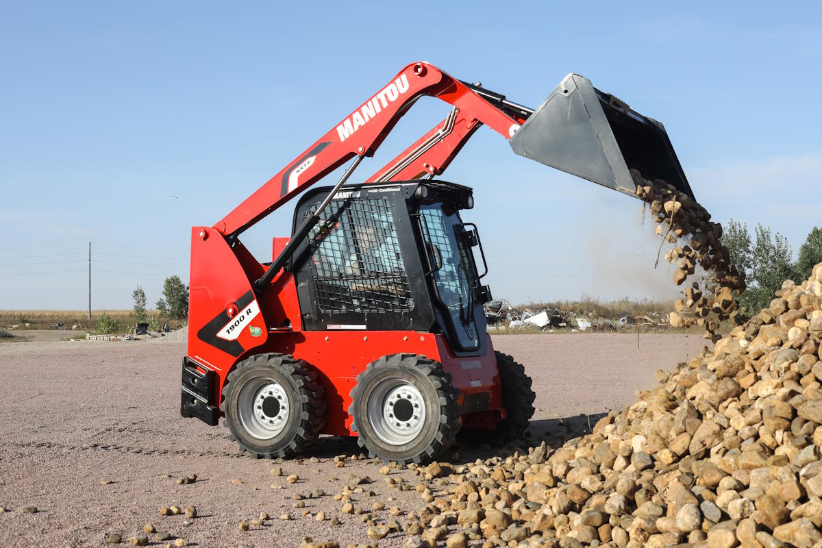 chargeuse compacte Manitou