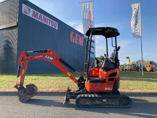 Mini-pelle KUBOTA U15-3 d'occasion