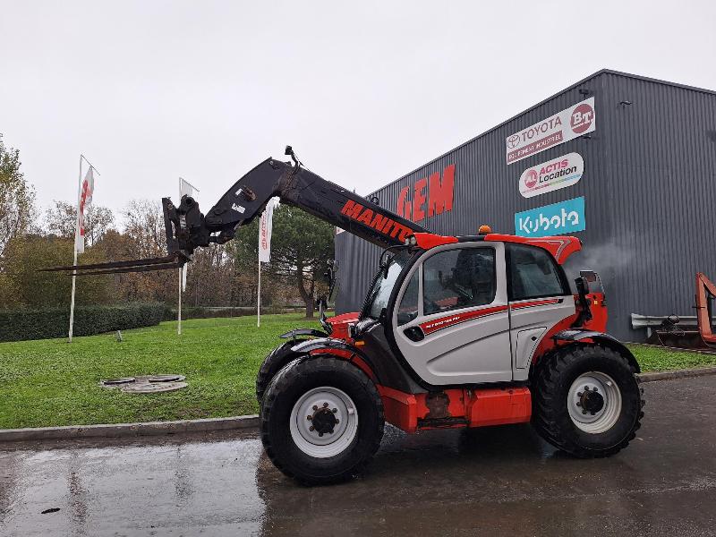 Chariot téléscopique MANITOU MLT_840_145_PS_J d'occasion
