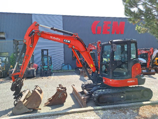Mini-pelle KUBOTA KX057-4 d'occasion