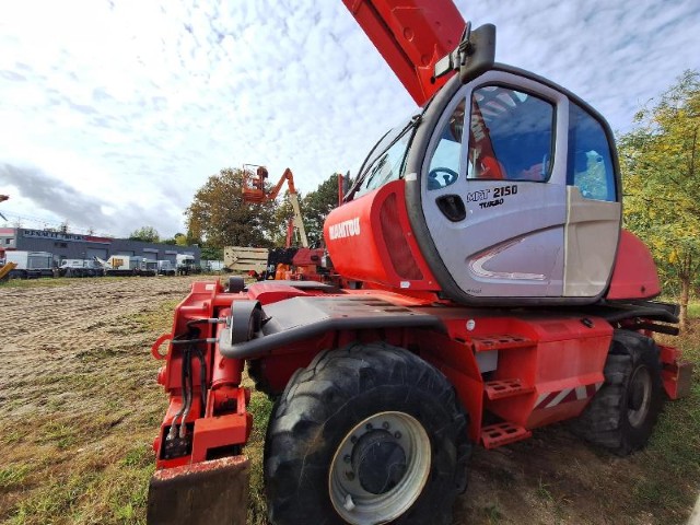 Chariot téléscopique MANITOU MRT 2150 PRIVILE d'occasion