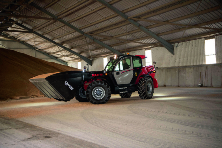 Manitou chariot telescopique agricole MLT 1