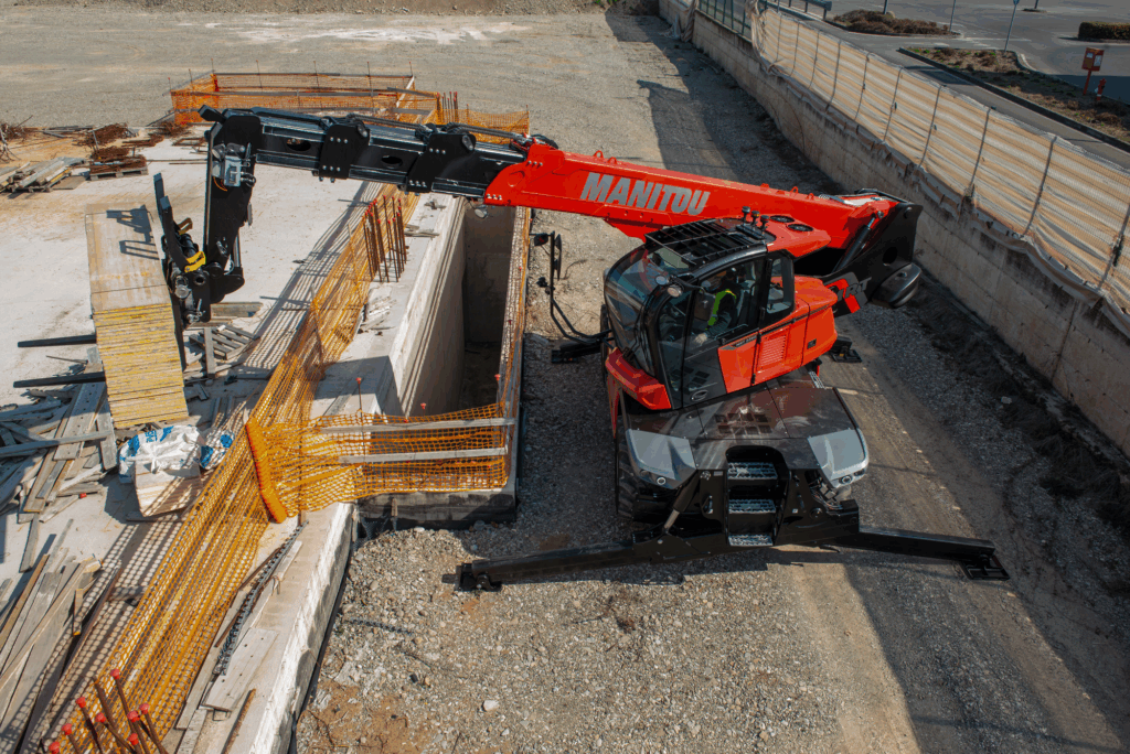 Télescopique rotatif MRT Manitou, l’allié polyvalent du chantier moderne 