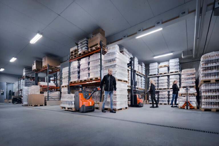 Toyota LWE SWE HPT together with smart trucks