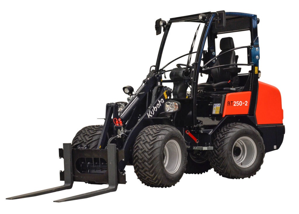 chargeuse Kubota sur pneu RT250 2